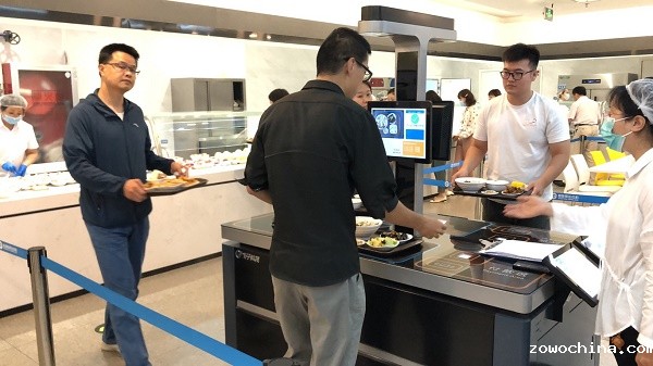 智慧食堂刷脸支付系统 视觉结算才是未来！