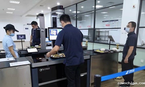 人脸识别设备正在智慧食堂行业快速普及! 人脸识别设备正在智慧食堂行业快速普及!