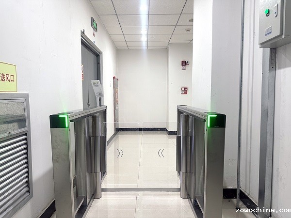 人脸道闸 人脸道闸